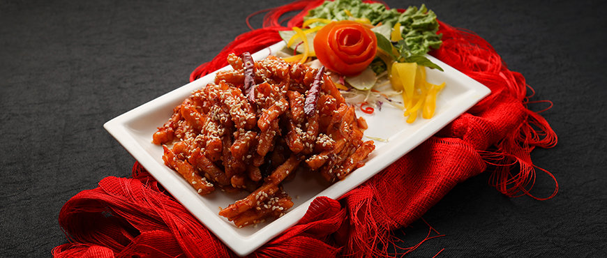 5 Dishes You Can Serve At Your New Year’s Party 5 Honey Chilli Potatoes