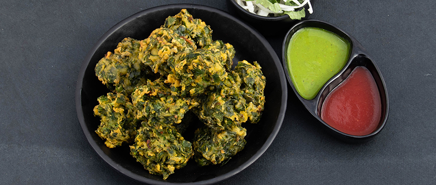 Enjoy some homemade crunchy snacks during the winter 2 Spinach Pakoda